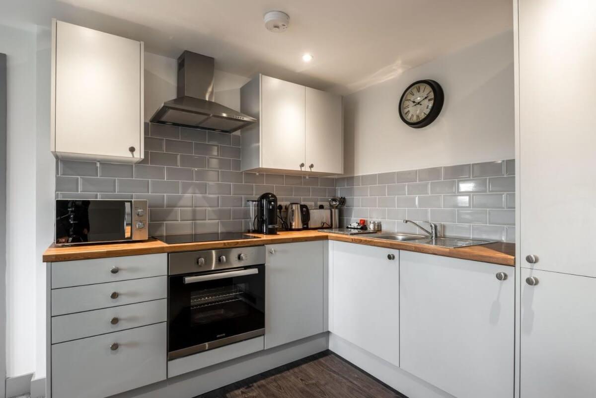 Cosy 1 Bed Flat In Апартаменты *